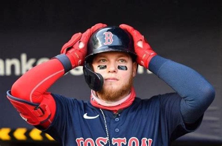 Alex Verdugo Wife: Is Alex Verdugo Married? Who Is Alex Verdugo’s Girlfriend Yamille Alcala?