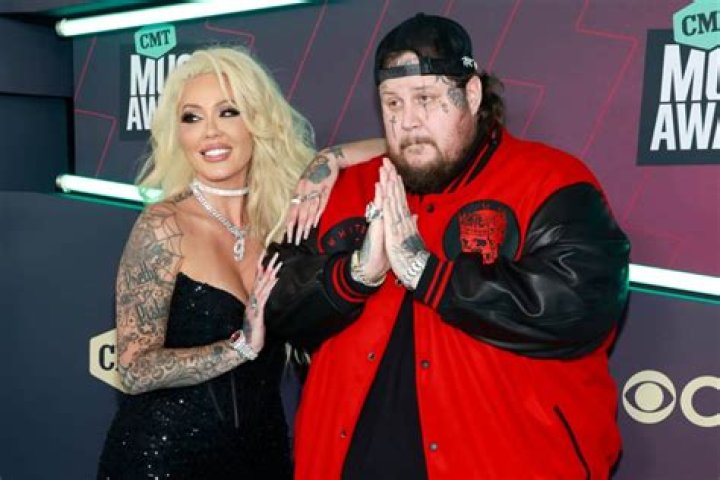 Brittany O’Grady: Wife, net worth, tattoos, smoking & body measurements