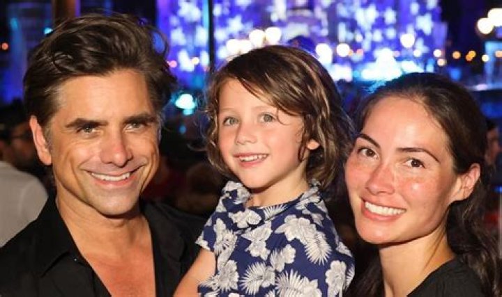 Caitlin McHugh – Bio, Age, Wiki, Parents, Kids, Acting Career