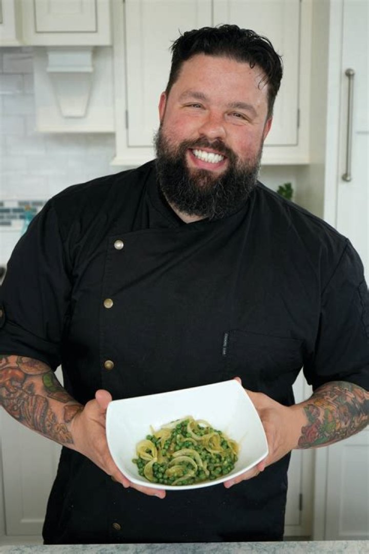 Chef Robbie Jester From Pressure Cooker: Restaurant (Pizzeria Mariana) & Instagram of the Former Bobby Beat Flay Star!