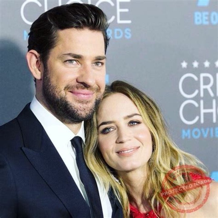 Hannah Dunne Bio, Wiki, Age, Height, Family, Husband, Movies and Net Worth.