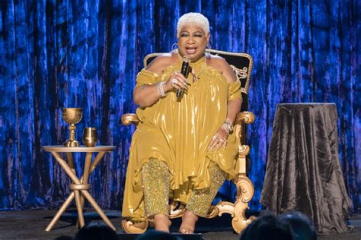 How Much Money Does Luenell Make? Latest Luenell Net Worth Income Salary