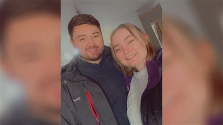 How Old Is Jessica Smith? Age Stephen Bear Girlfriend Reddit, Video & Instagram