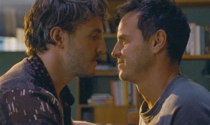 
Is Andrew Scott Gay? Age, Height, Net Worth 