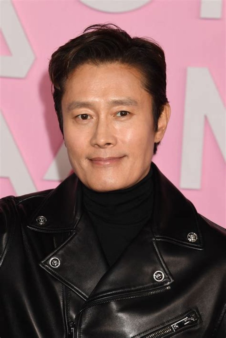 Lee Byung-hun (Actor) Wiki, Bio, Age, Height, Weight, Wife, Career, Facts