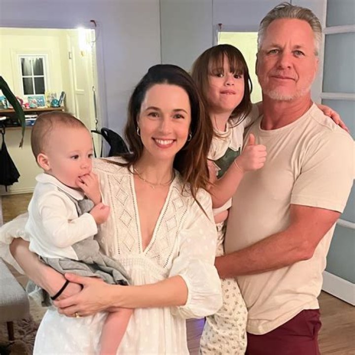 Marcos Ferraez Height (Alona Tal Husband) Net Worth, Bio, Kids, IG