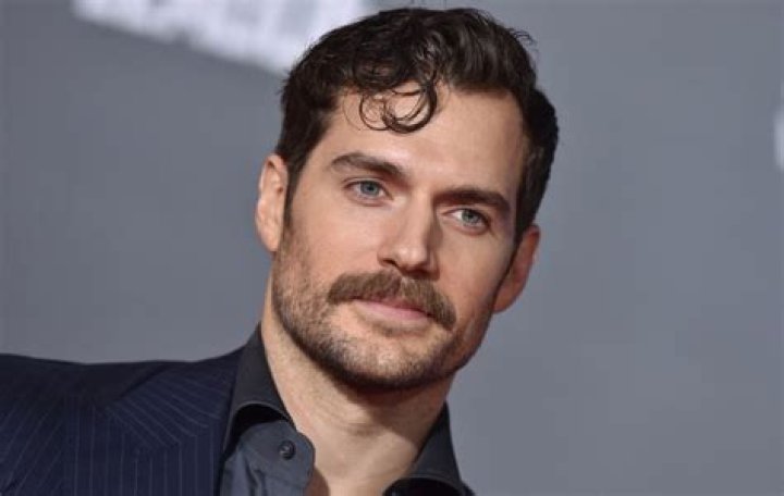 Who has Henry Cavill dated? Henry Cavill’s Dating History