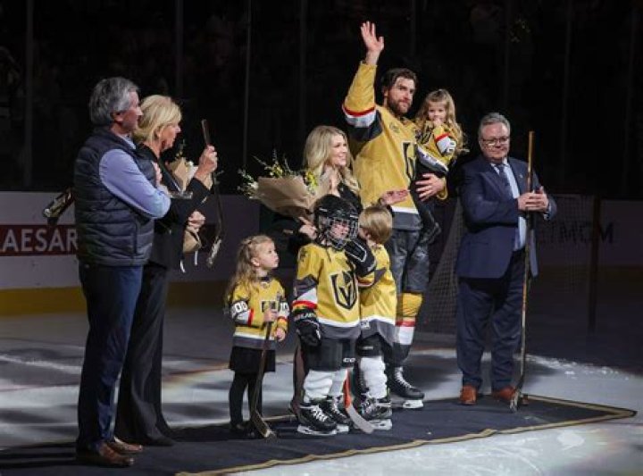 Who Is Jayne Cox? Everything Top Know About Ice Hockey Defenceman Alex Pietrangelo Wife