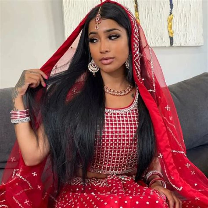 Yasmeen John- Wiki, Age, Height, Net Worth, Boyfriend, Ethnicity
